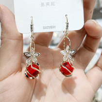 Korean temperament red petal earrings high-quality long earrings that show thin face 2022 new trendy net red earrings