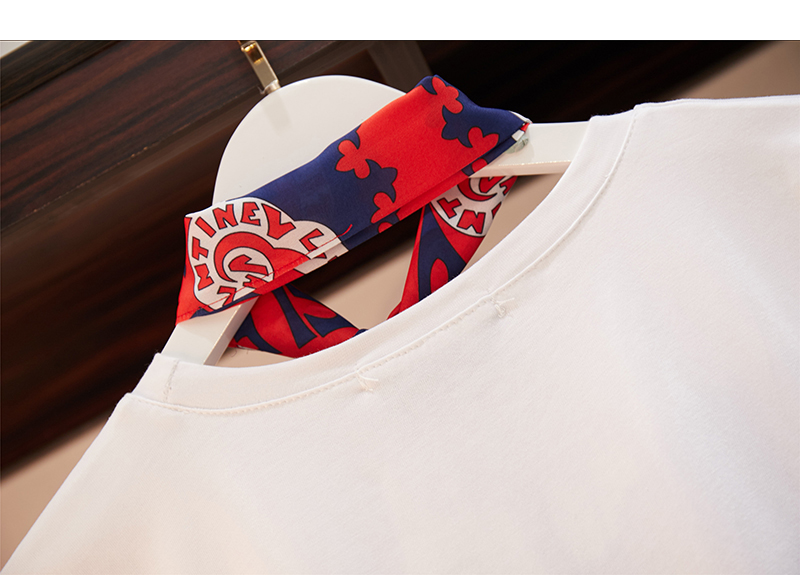 DABI 韓國復古風時尚植物紋T恤顯瘦套裝短袖裙裝 DABI 韓國復古風時尚植物紋T恤顯瘦套裝短袖裙裝