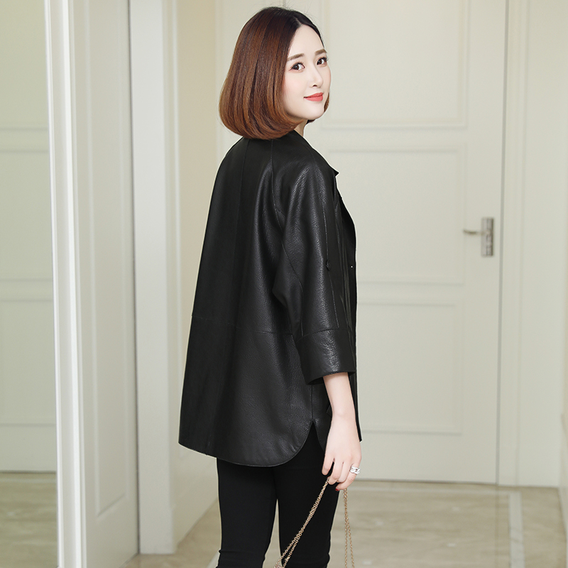 Leather jacket woman medium long version of spring autumn clothing 2022 loose Korean version suit big size Mama sheep leather leather jacket