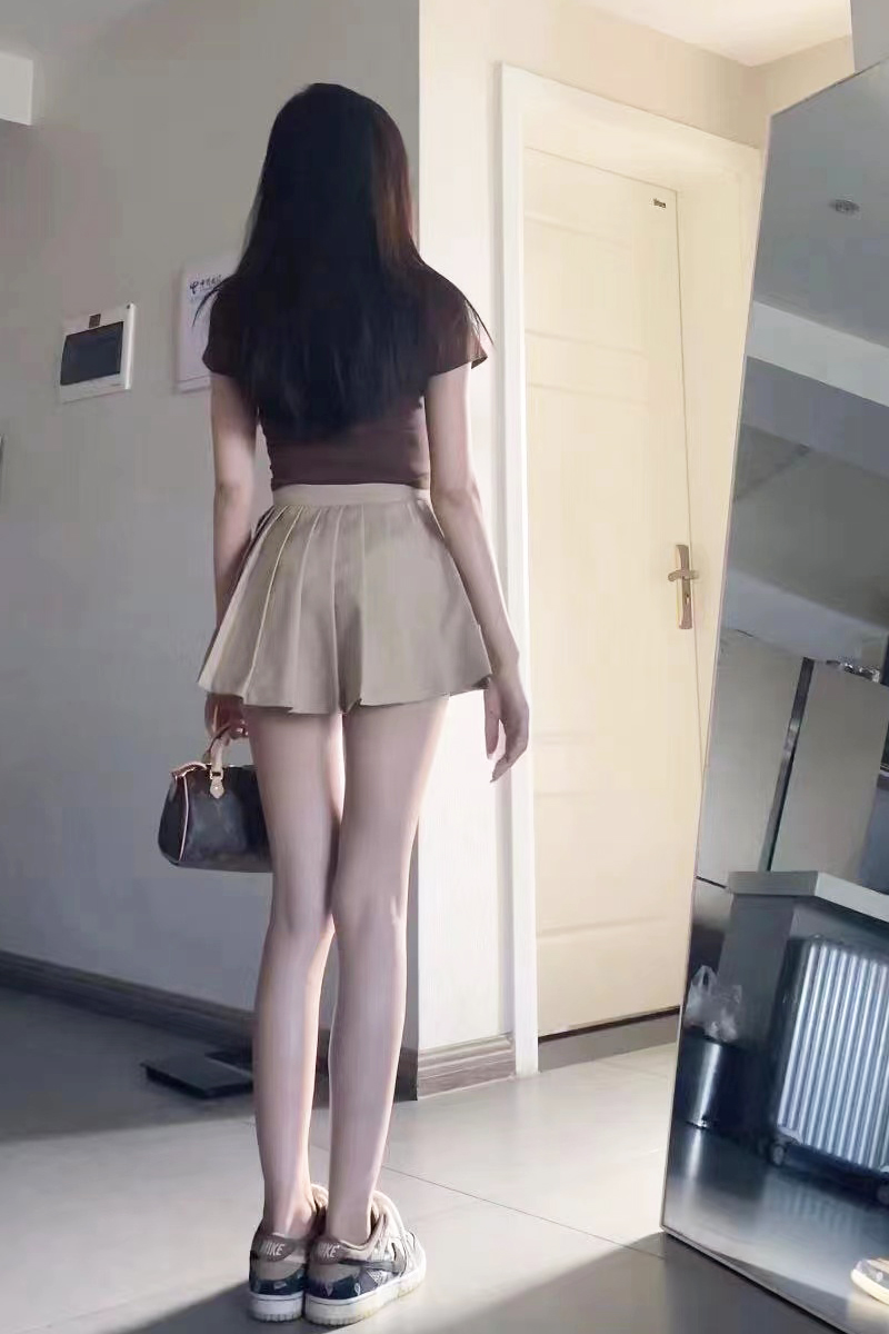 enen plexu skirt woman spring autumn pure desire wind chili girl a half body skirt ultra short skirts pants high waist 100 hitch fluffy skirt