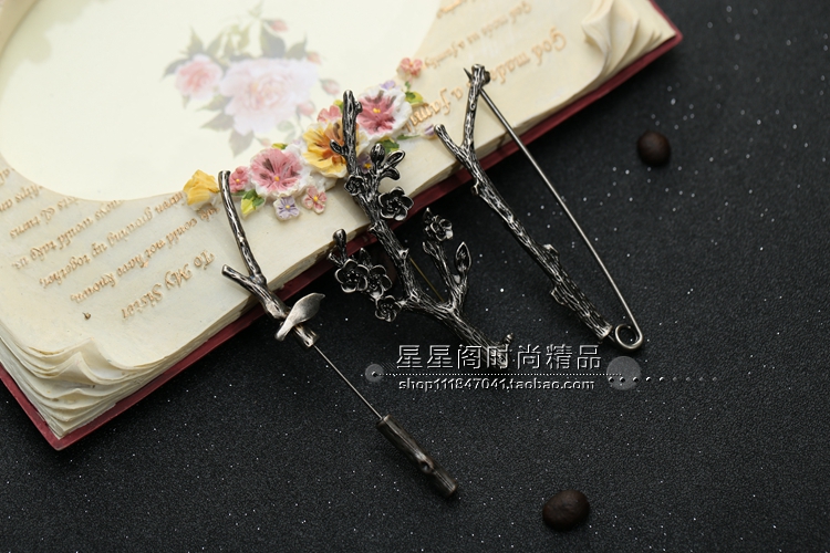 Phong cách retro hoa mai lá phụ nữ áo khoác trâm lá chim trâm cài khăn choàng trâm cài phụ kiện huy chương trâm cài áo cao cấp