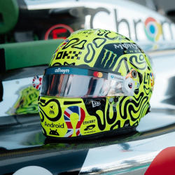 In Stock 1:5 Scale Spark Antonelli British Grand Prix 2025 Helmet Model