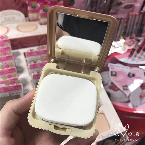 2018 Mới Nhật Bản Canmake Minefield Marshmallow Oil Control Powder Powder Makeup Makeup Concealer Square Powder - Bột nén