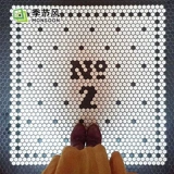 Черно -белая северная гексагональная мозаика головоломка