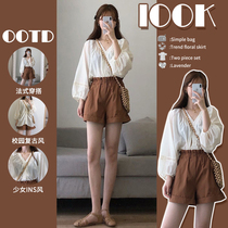 Summer Big Code Womens Dress 2022 Light Cooked Fat Mm Display Slim Superior Sense Salt Ensemble Wearing a short sleeve blouse and two suit spring