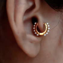Small rice beads ear button simple European and American ins style personality European and American imitation pearl female exaggerated thick rod piercing cartilage earrings