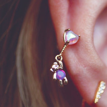 Love bear earrings Japanese Harajuku wind earrings Korean cute mini peach heart nails small earlobe earrings female