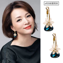 Korean flower earrings advanced sense light luxury 2021 New Tide sterling silver autumn and winter retro earrings temperament earrings female