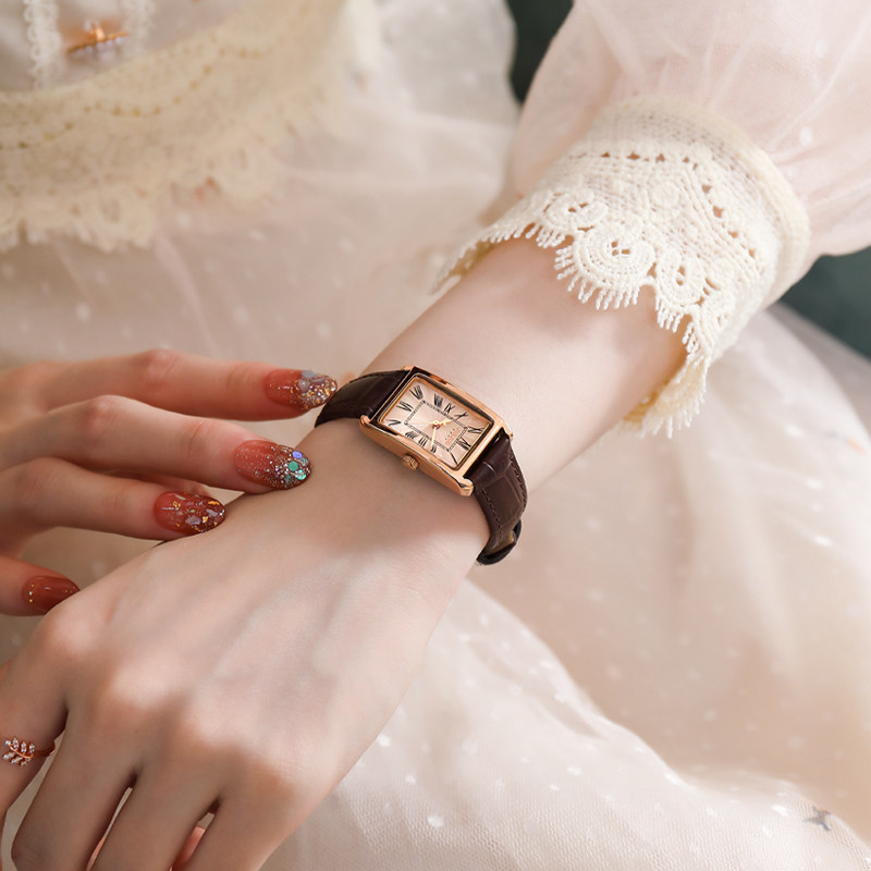 Poly Hour Watches Women 2021 New Small Crowdsourced Lady Superior Sense Waterproof Square Girl Quartz Watches