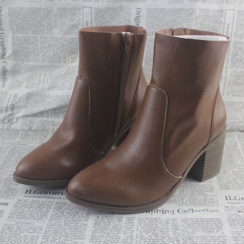 Exported to the United States Martin boots women's 2022 spring mid-tube boots British style Chelsea boots high-heeled flat large-size shoes