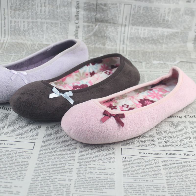 UK single spring and autumn warm girls bean-bean shoes flat bottom pregnant women shoes shallow mouth One foot pedal sloth shoes soft dance shoes