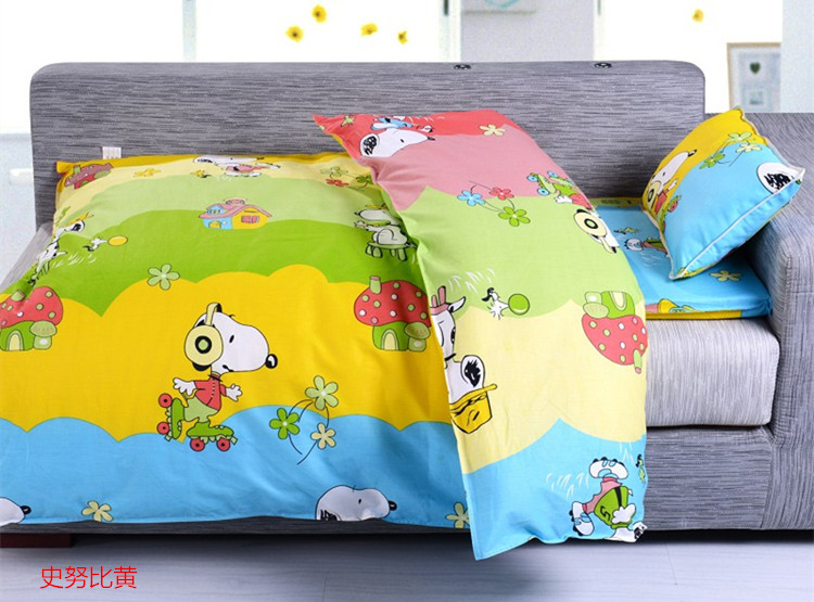 Ba mảnh bé chăn vườn ươm chứa giường lõi nhập học Liu Jiantao trẻ em chợp mắt bộ đồ giường bông chăn - Bộ đồ giường trẻ em 	ga trải giường chống thấm cho bé	