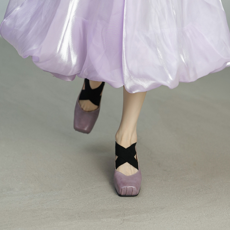 Original New Color Taro-Colored Patent Leather Pig Nose Fashion Ballet Shoes for Women, Medium Thick Heel Single Shoes, Purple Mary Jane Leather Shoes