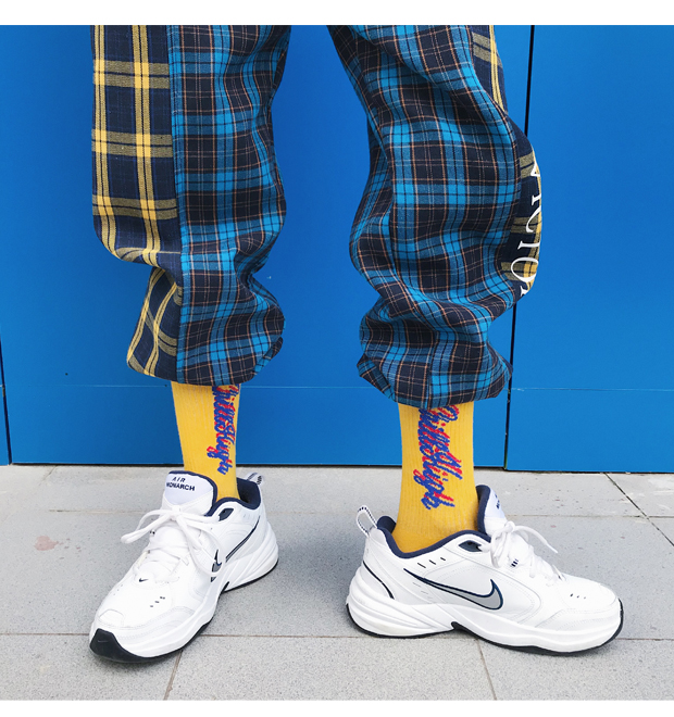Tide thương hiệu đường phố ulzzang Cổng gió thư màu tím hip hop ống cotton vớ nam và nữ hoang dã vớ dài tất cao cổ nam