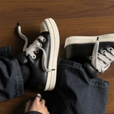 Повседневная обувь