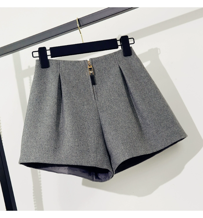 Quần short len ​​mùa thu 2018 nữ mẫu mùa thu đông mặc phiên bản Hàn Quốc của quần lửng ống rộng eo cao hoang dã