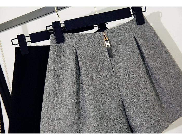 Quần short len ​​mùa thu 2018 nữ mẫu mùa thu đông mặc phiên bản Hàn Quốc của quần lửng ống rộng eo cao hoang dã