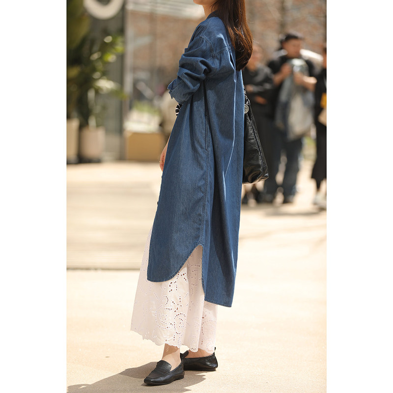 New Arrival: Layered Style, Two-Way Wear, Washed Blue Stand-Collar Long Denim Shirt Jacket for Women