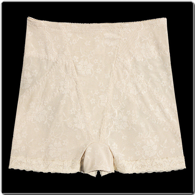 body amincissant luxueux en autre - Ref 671338 Image 14