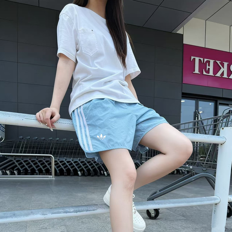 Outlet Zone | Xiaohongshu Recommends Summer Quick-Dry Shorts for Women, Casual Loose Three-Stripe Breathable Couple's Five-Point Shorts