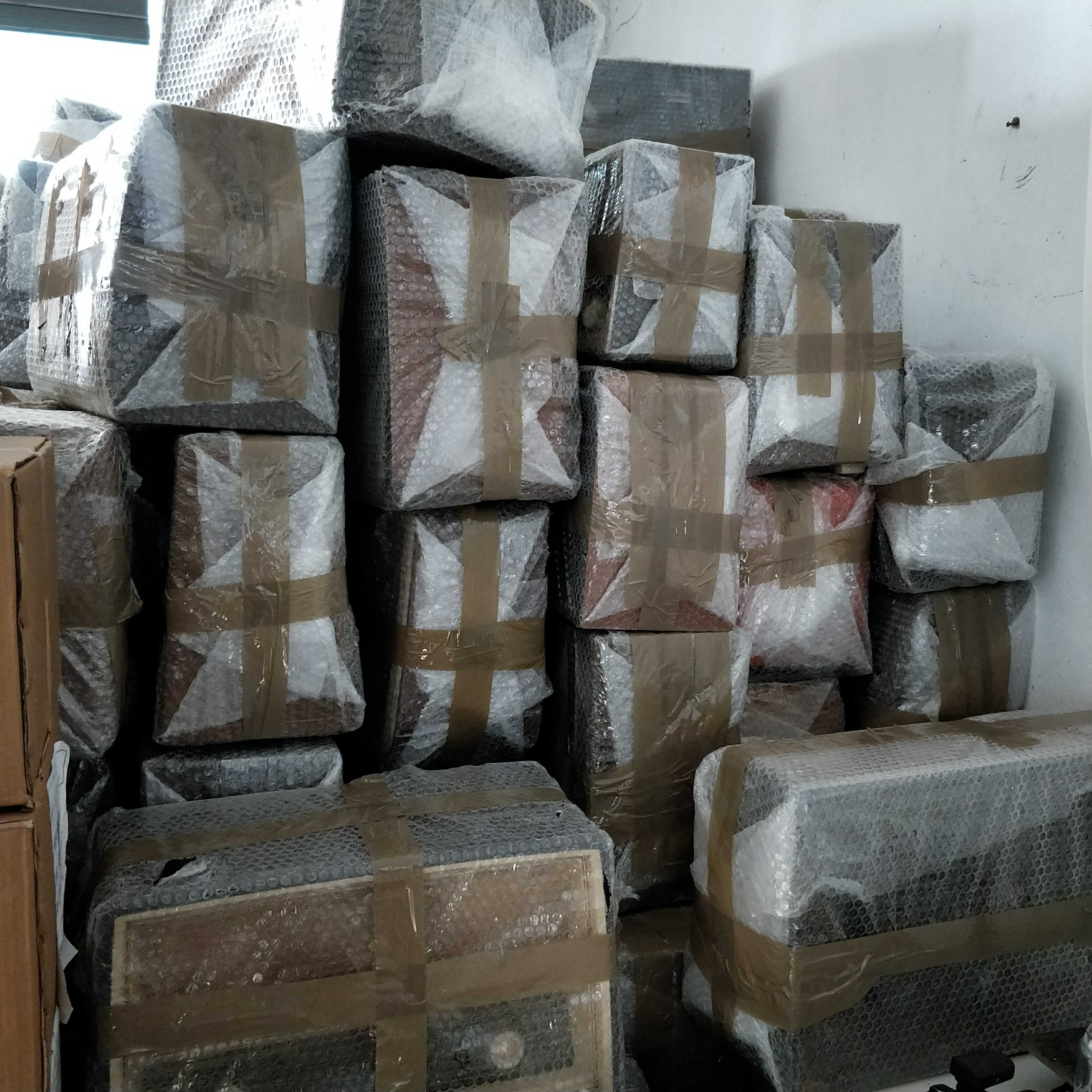 German Antique Vacuum Tube Radio Random Hair Accessories Machine machine does not guarantee to be able to use more than 8 pint