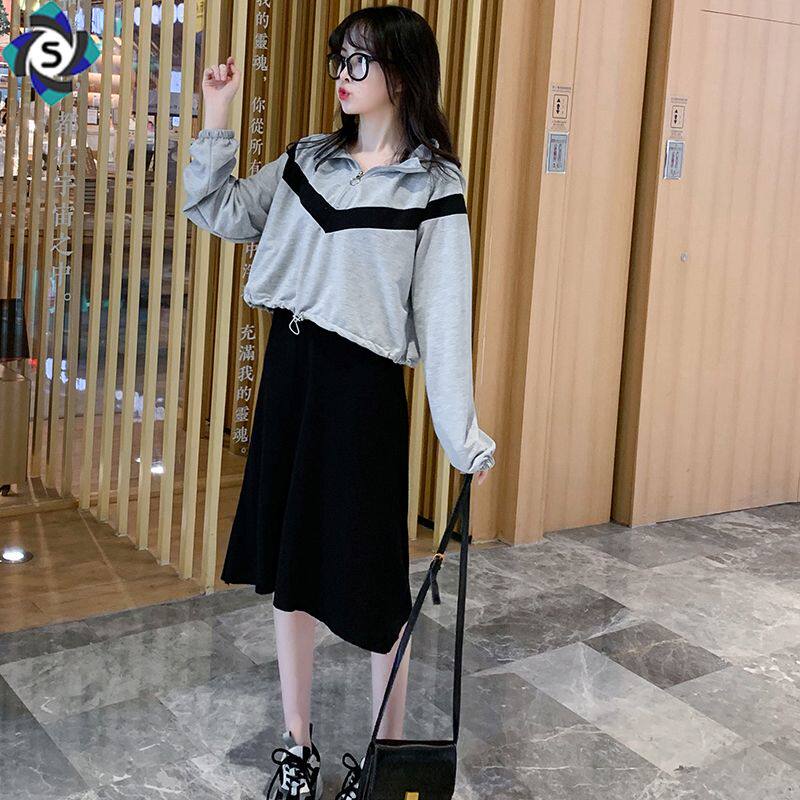Fashion suit Spring and autumn small fragrant wind with cap short version of the necropolis woman hanging band dress with large size and weight loss and hide meat two sets