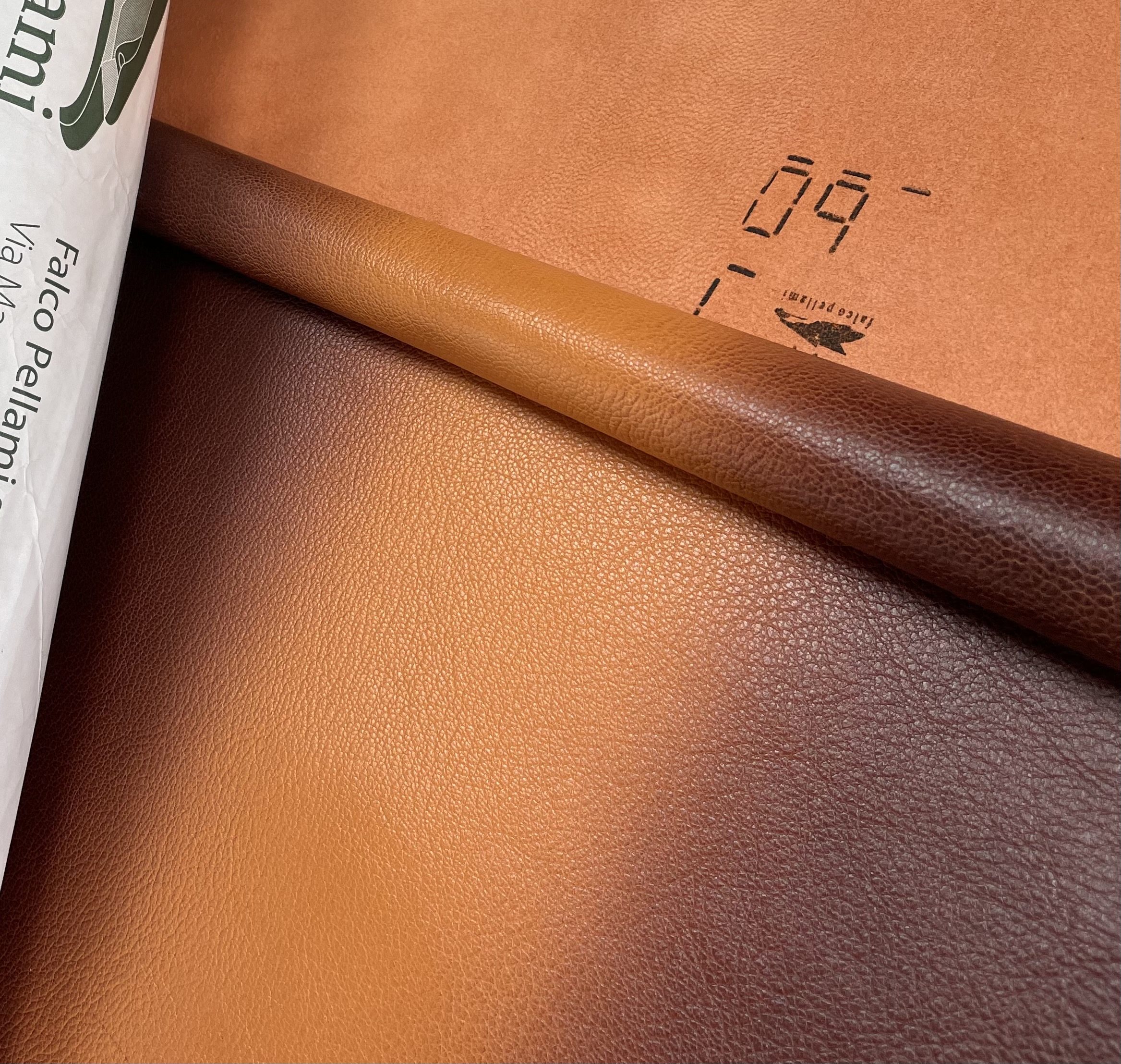 Italian Falco Gradual Layer Bicolor Fabric Sheepskin Leather Leather Leather Leather 1-1 1mm slightly softer