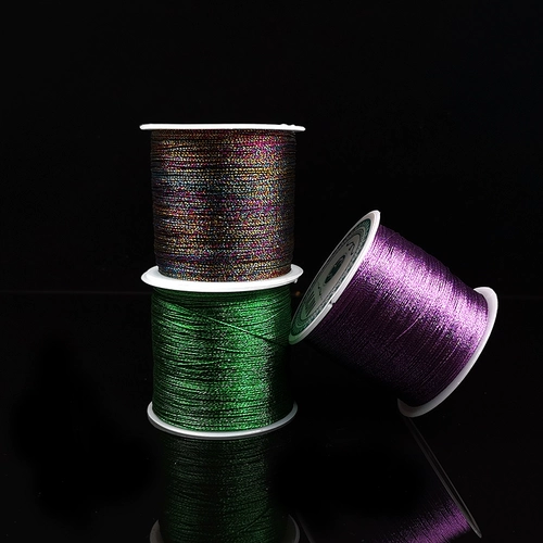 Плетеный браслет из красной нити, шелковые нитки ручной работы, золото и серебро