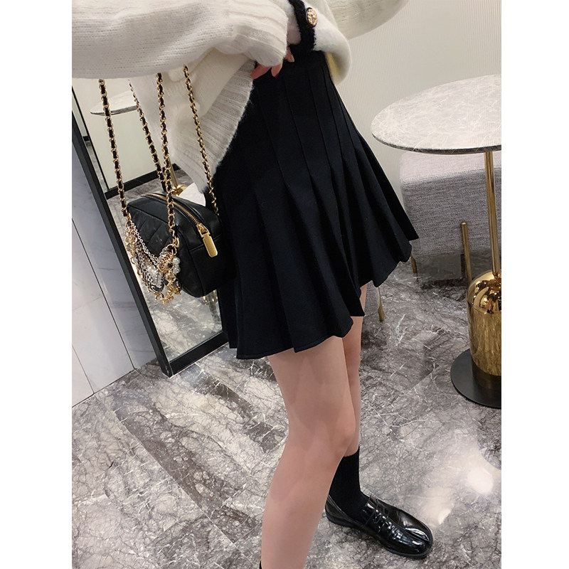 Pregnant woman skirt spring and autumn belly pleated skirt fashion anti-light short versatile skirt thin a word short skirt summer