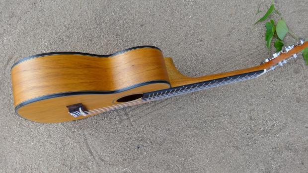 Nhạc cụ Bohai 23 inch UKULELE full elm HH-QC ukulele - Nhạc cụ phương Tây đàn vĩ cầm