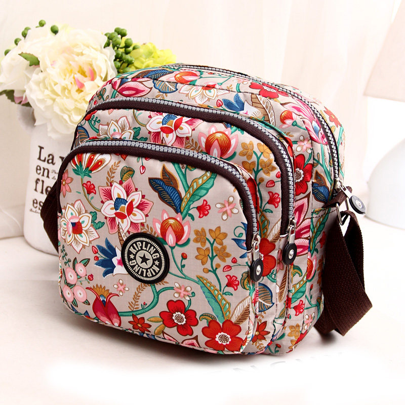 2022 new nylon canvas Oxford multifunction inclined satchel bag Damp Korean Version Single Shoulder Sports Casual Bag