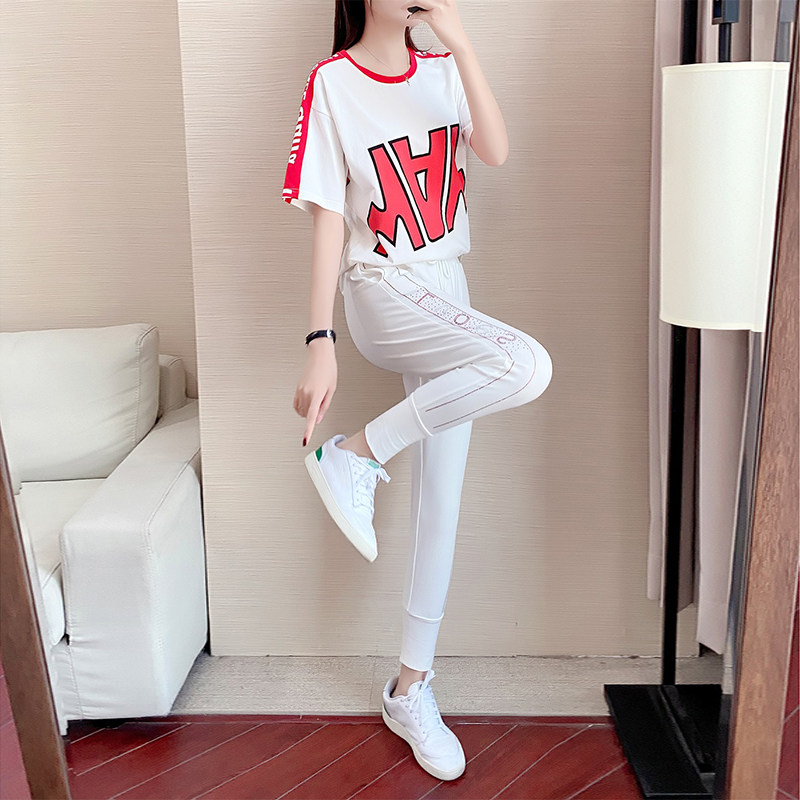 Hong Kong 2022 new short sleeve sports leisure suit female Han edition gas reduction age small individual slim two pieces