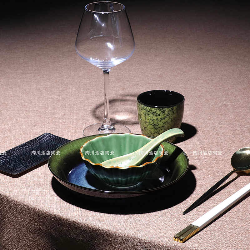 2026 New High-End Hotel Restaurant Commercial Tableware Set of Three Pieces for Private Rooms, Creative Tabletop Bowls, Plates, Spoons, and Cutlery