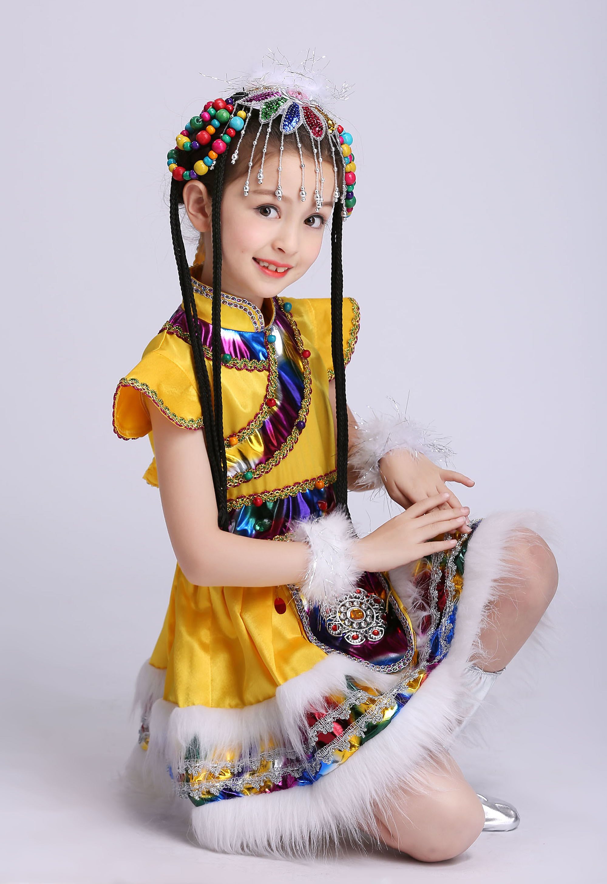 Performance walking show to serve elementary school children Mongolian children's sleeveless dance clothing kindergarten girl Tibetan clothing