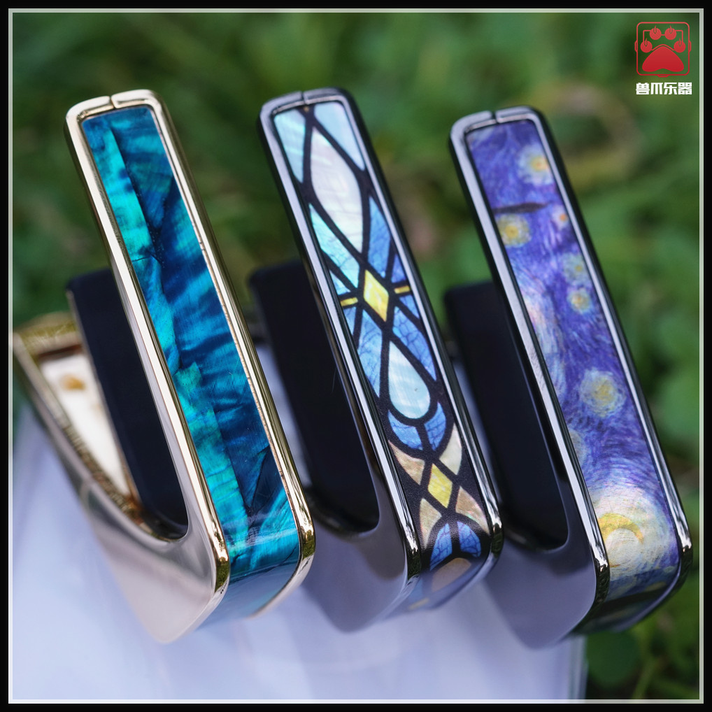 【アニマルクロー楽器】アメリカ製 Thalia カポ付き フォークエレクトリックウッドクラシックギター Lake Blue Angel White Pearl