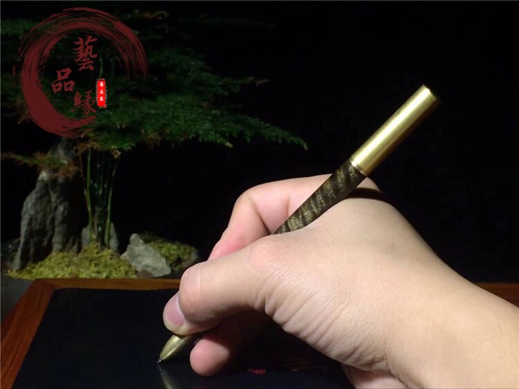 Gold silk nanmu nanmu signature pen gloomy wood craft gift Sichuan Xiaoye Zhennan collection decoration calligraphy supplies