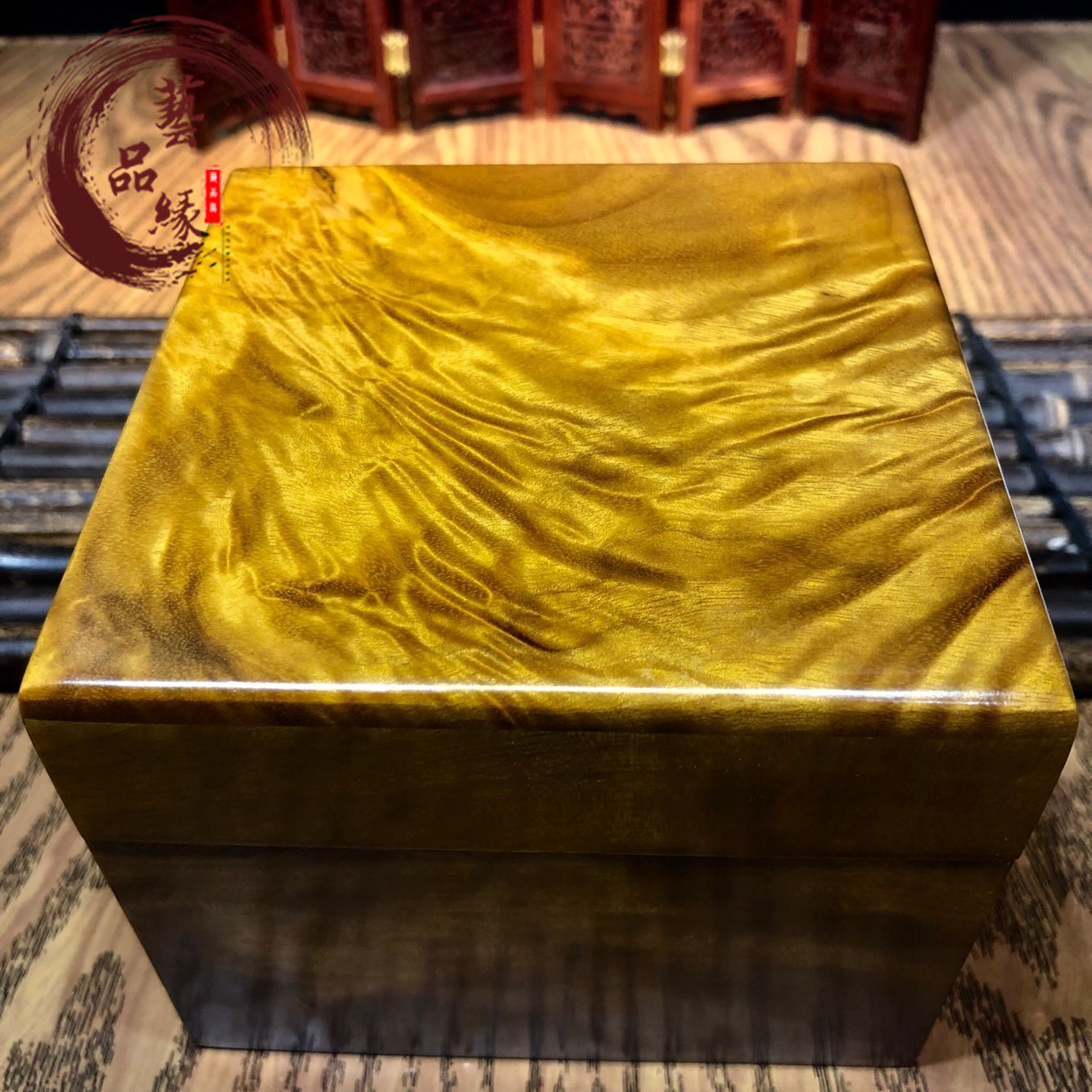 Small Leaf Zhen Nang Tea Box Small Leaf Gold Silk Nanmu Wood First Decorated Box Containing Box Tenon-and-mortise Structure solid wood Classical Handicraft 