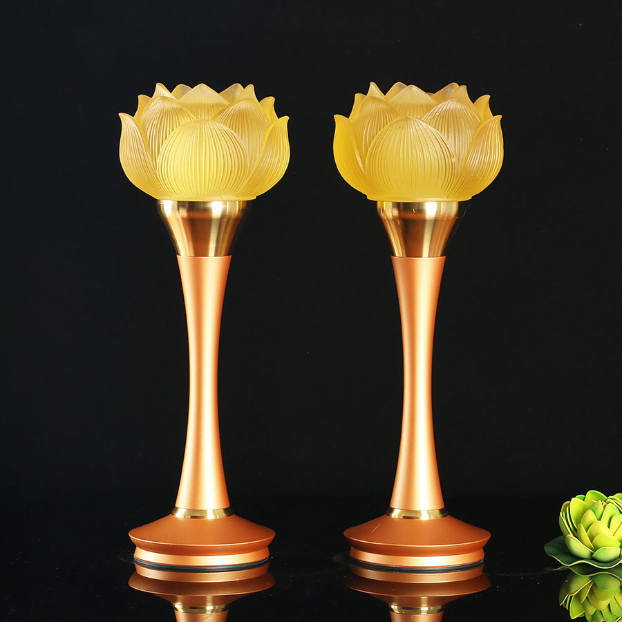 Nine pints of lotus lanterns Taiwan glazed for the Buddha lamp pure bronze Changming lamp for the Buddha for a pair of intelligent remote control