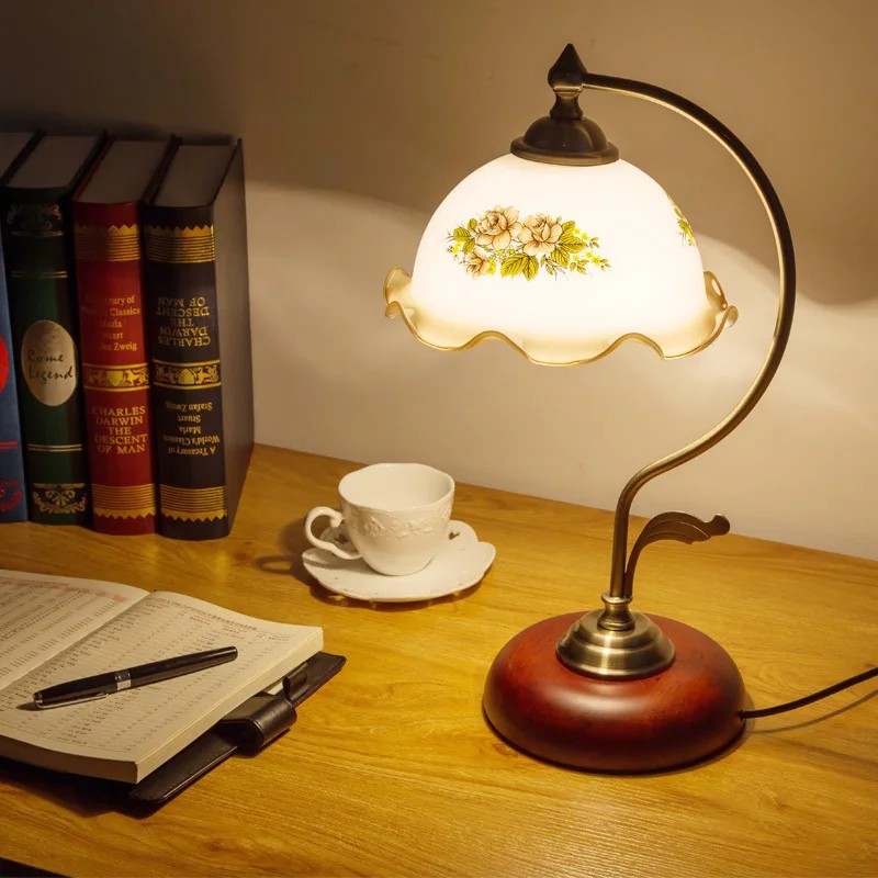 American retro table light bed head lamp Creative Jane about cozy Romantic Republic Nostalgia Touch Adjustable Light Manufacturer