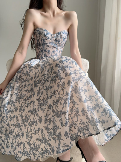 HOUSE抹胸束腰鱼骨裙青花瓷清冷御姐风法式小香风纯欲碎花连衣裙