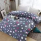 100% cotton quilt đơn mảnh bông chính hãng cung cấp đặc biệt mui xe phim hoạt hình đơn đôi 1,2m1,5 mét ký túc xá sinh viên