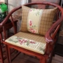 Mùa hè gỗ gụ sofa đệm rắn gỗ mat ghế ăn đệm mùa hè Trung Quốc phong cách giáo viên ghế mây mat chống trượt mat tùy chỉnh bộ thảm trải ghế gỗ cao cấp dày không trơn