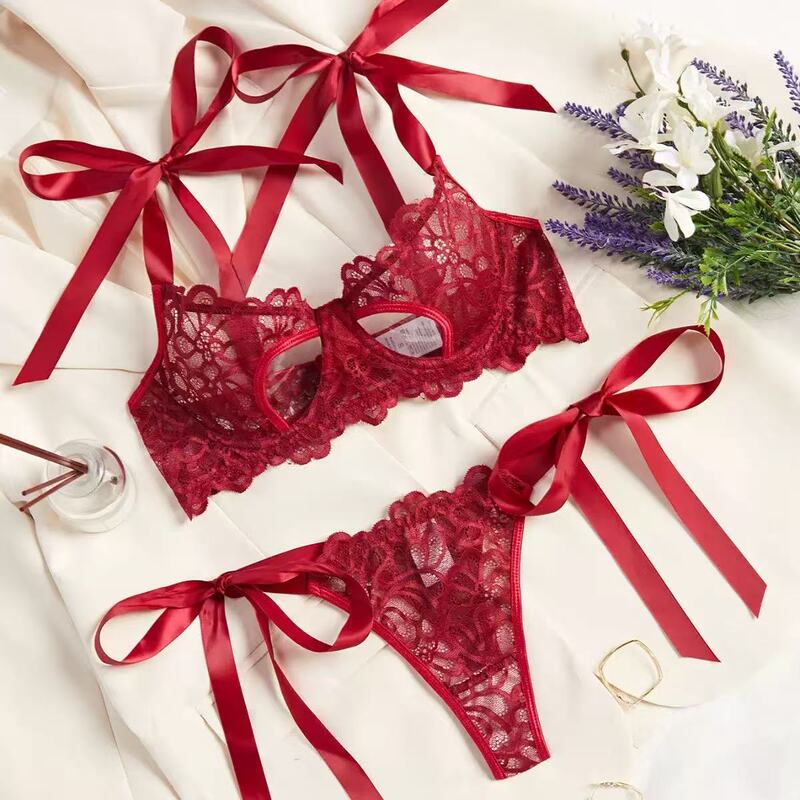 New Hot-Selling French Lace Bra with Underwire, Push-Up Three-Point Style, Bow Tie Straps, Sexy Lingerie Set