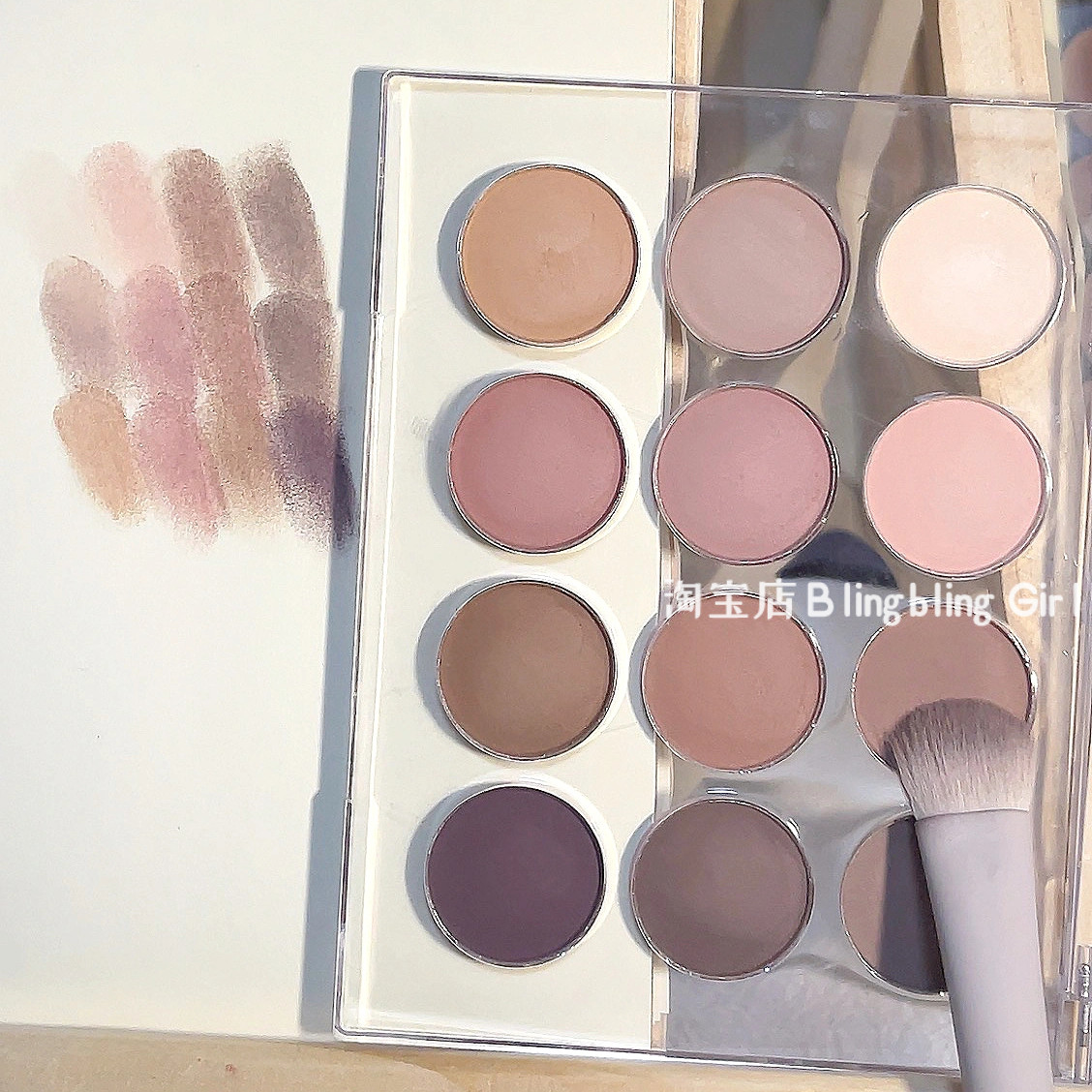 The Milk Tea Lotus Root Pink is too gentle, the full matt eye shadow disc Inaffordable student Niche Brands Earth 