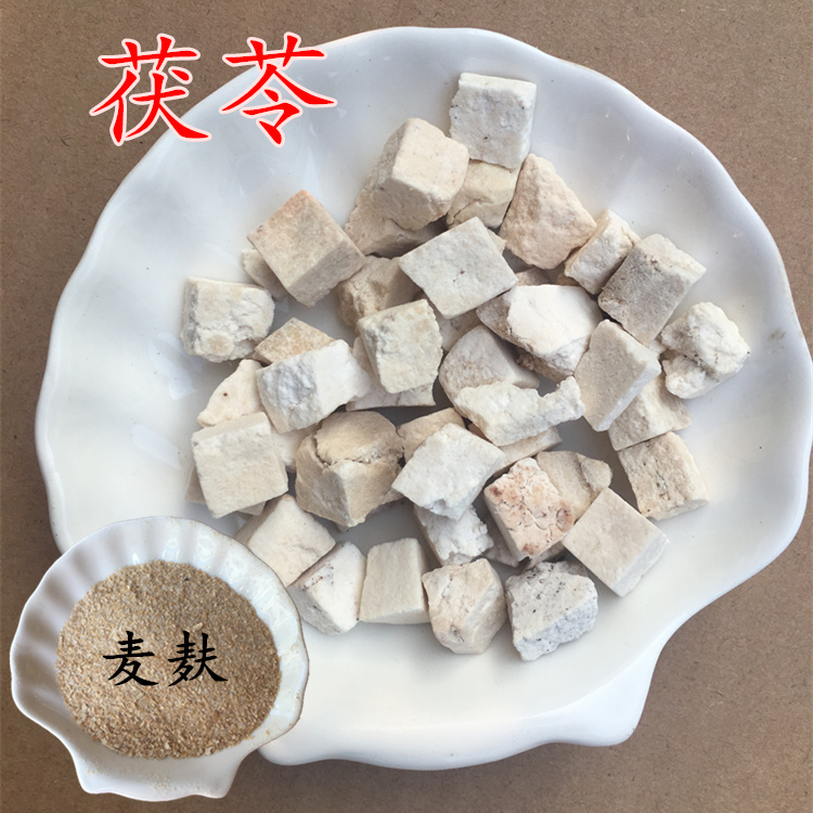 Fried Poria Tuber made of Poria 500 gr Chinese herbal medicine Herbal Medicine White Poria Bum Poria Poria Powder for another sale of eurygoric pearl barley