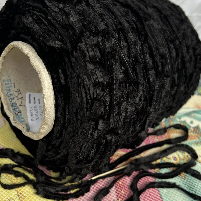 Excess Foreign Trade Stock, Italian and Japanese Imported Yarn, Various Options and Prices, Whole Barrel Purchase 