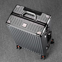 Темно -серой