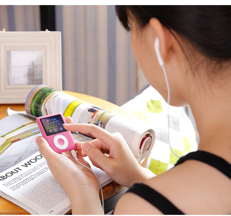 máy nghe nhạc giá rẻ	 Máy nghe nhạc video Holy Butterfly MP4 HD với màn hình Âm nhạc MP3 lossless Sinh viên Walkman bên ngoài