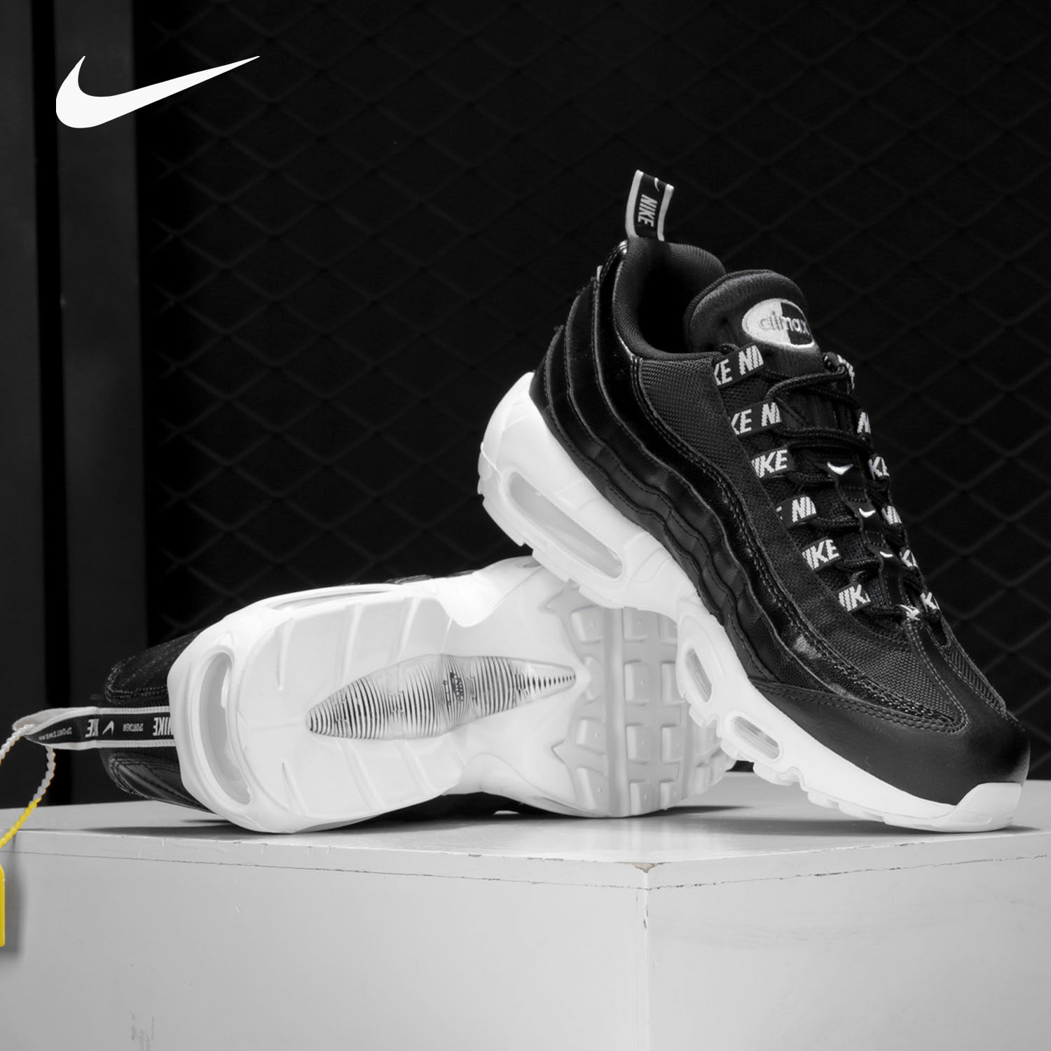 Nike/Nike genuine AIR MAX 95 men's retro black and white AIR cushion sports casual running shoes 538416
