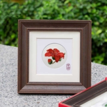 The physical store operates Cantonese embroidery Cantonese embroidery Canton Tower Haixinqiao Guangfu gifts Lingnan Tower ornaments and souvenirs